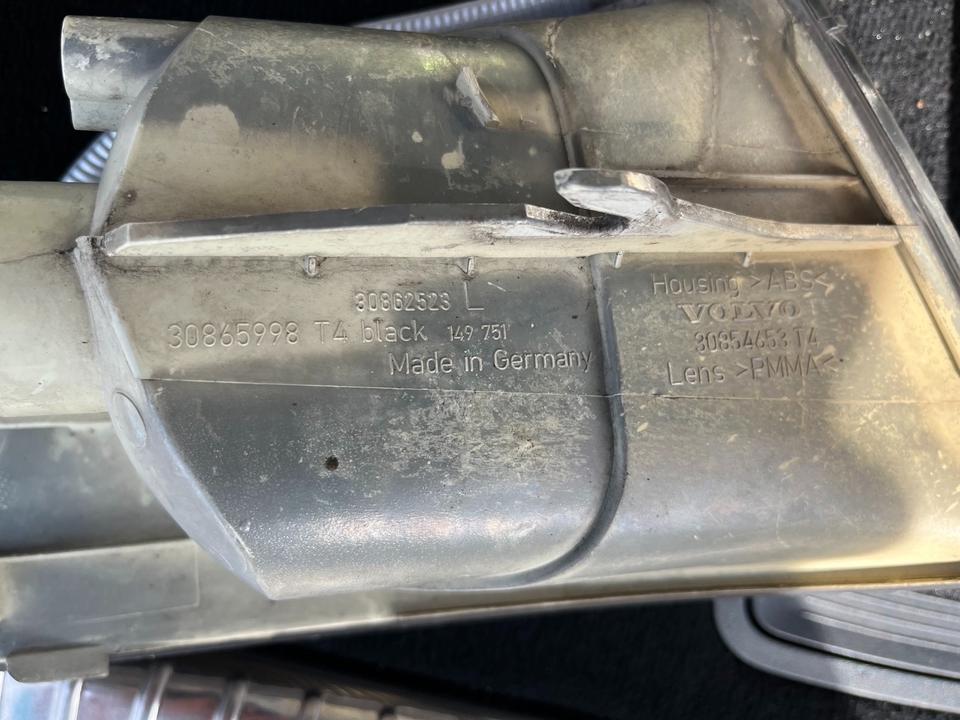 Originale Volvo S40 Scheinwerfer Vorne Links,Rechts mit Blinker in Bremen