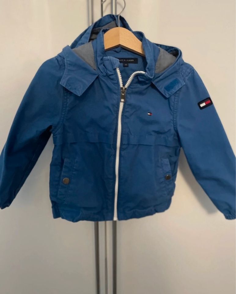 Tommy Hilfiger Jacke in Mönchengladbach