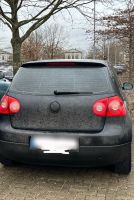 Verkaufe einen Golf 5 2005 Niedersachsen - Lindhorst Vorschau