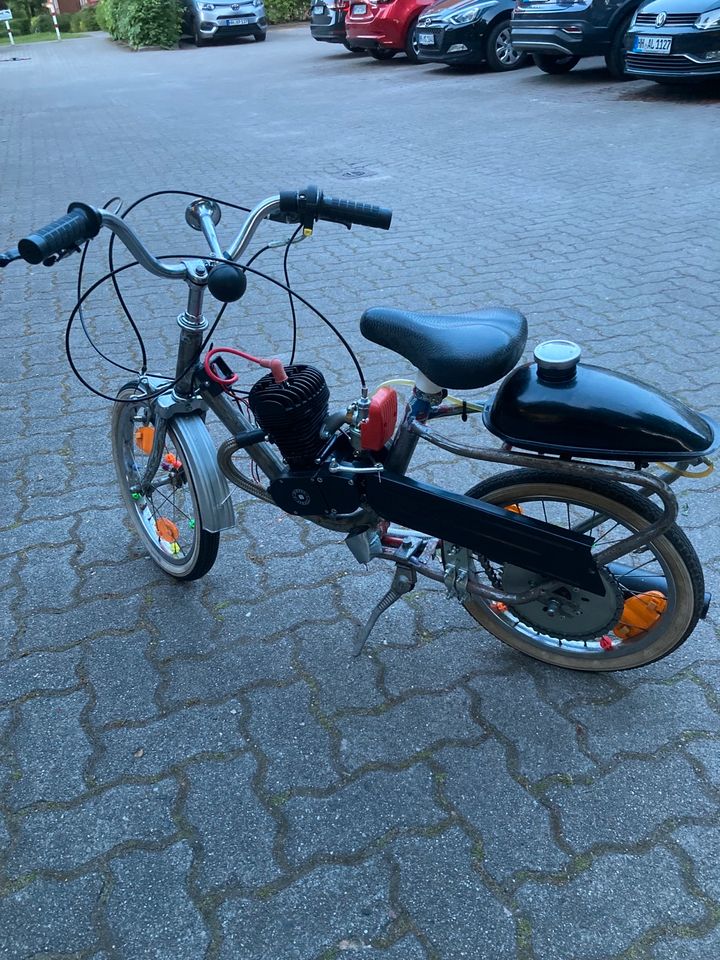 Kinderfahrrad 16 Zoll mit Motor | Spaßfahrrad in Hamburg