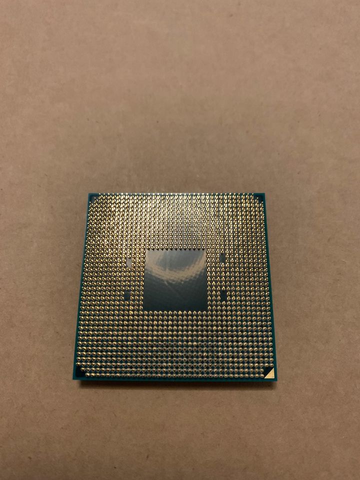 AMD Ryzen 3 3200g in München