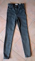 ZARA super Skinny High Waist  5-Pocket-Jeans, schwarz, Gr. 36 Schleswig-Holstein - Reinfeld Vorschau