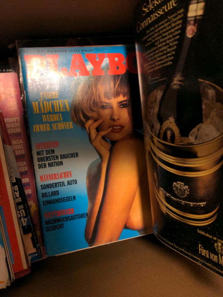 Playboy Sammlung 70er/80er/90er, 2 Kartons voll versch. Ausgaben in Mindelheim