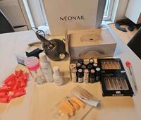 Großes Neonail Paket mit LED Lampe, Nagellack,  Pinseln etc. Schleswig-Holstein - Sieverstedt Vorschau