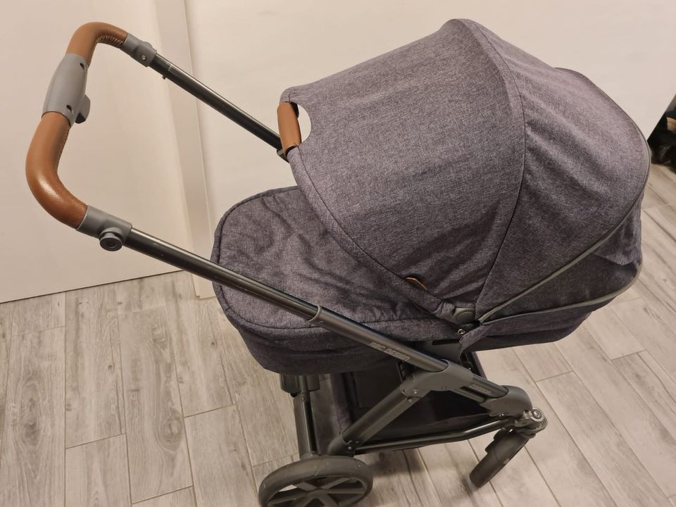 Kinderwagen Set Condor 4 mit Zubehör in Winsen (Luhe)