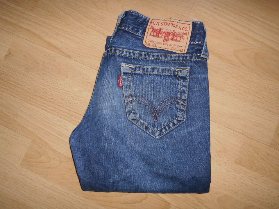 Levis 921 Jeans W29/L32 Levi`s Hose Vintage in Friedrichshafen