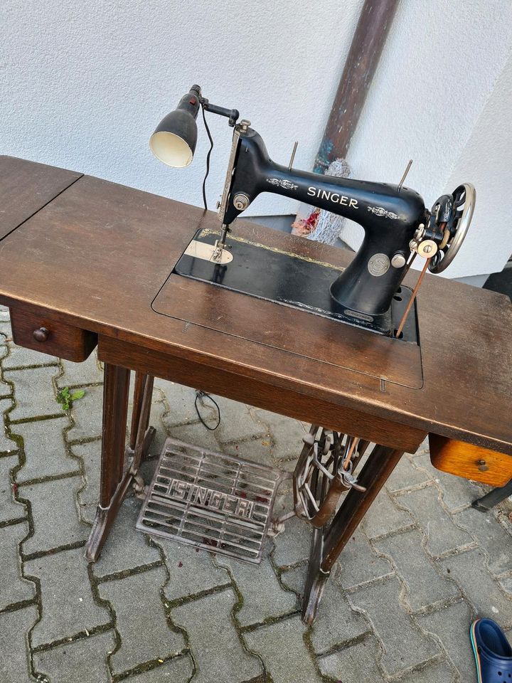 Alte Nähmaschine Singer in Bayern - Friedberg | Kunst und Antiquitäten  gebraucht kaufen | eBay Kleinanzeigen ist jetzt Kleinanzeigen