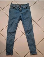 Levi´s Jeans Super skinny 710 Gr. 29/L30 Hessen - Rüsselsheim Vorschau