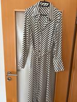 Kleid M weiß schwarz h&m Hessen - Wehretal Vorschau