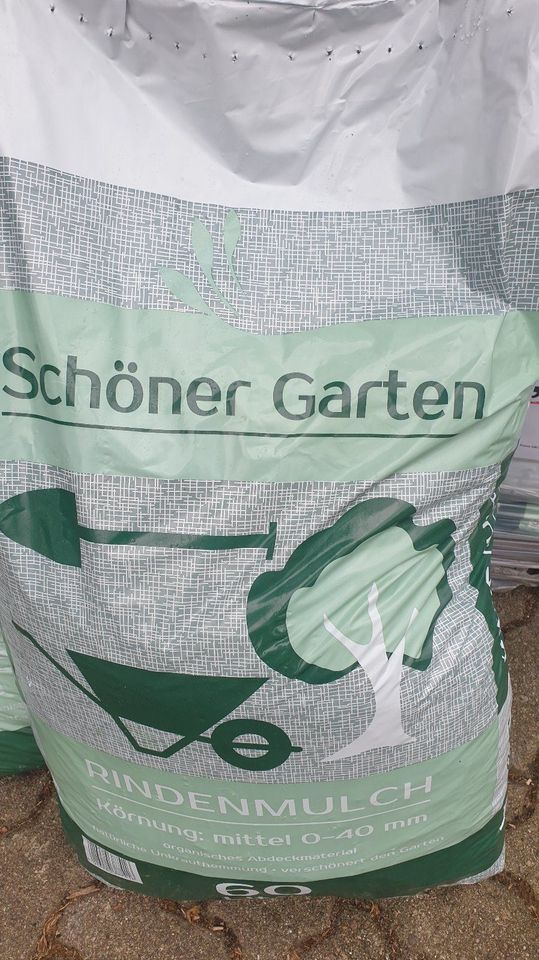 Rindenmulch 0-40 mm 60 Liter Sack 13KG Schöner Garten Kleeschulte in Ahrensburg