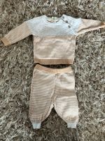 Hose und Pulli Baby- Set Nordrhein-Westfalen - Kreuzau Vorschau