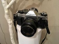 Canon AE1 Programm Spiegelreflexkamera mit viel Zubehör Baden-Württemberg - Neudenau  Vorschau
