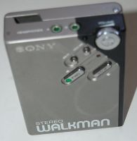 Sammlerstück Vintage Sony Walkmann WM2 ohne Funktion Wiesbaden - Mainz-Kastel Vorschau