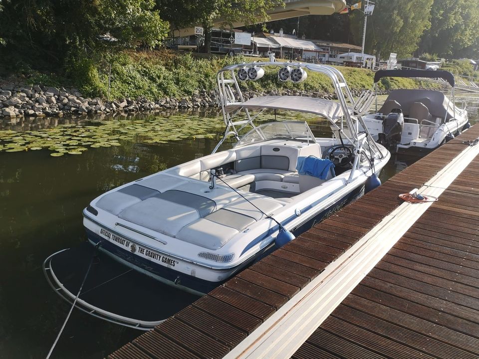 Supra Launch SSV Wakeboardboot Sportboot Boot Wasserski in Pforzheim