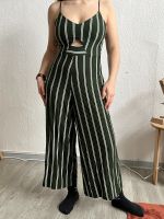 Gestreifter Jumpsuit Overall mit Cutout und Spaghettiträger Nordrhein-Westfalen - Detmold Vorschau