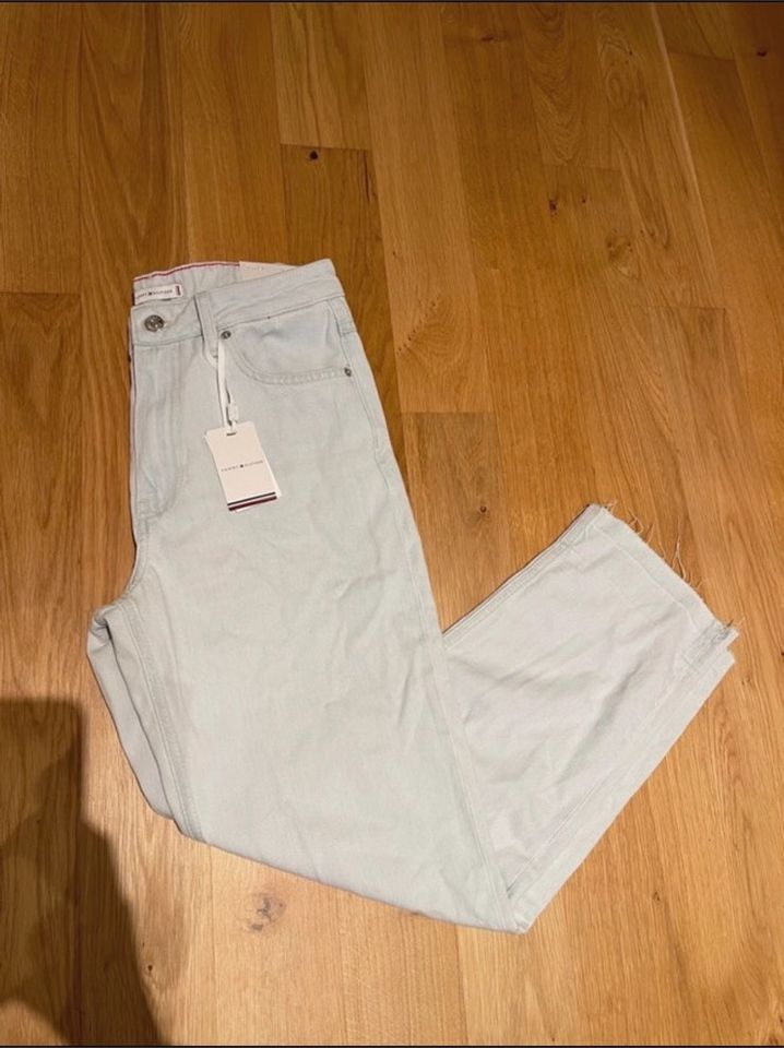 Tommy Hilfiger hose Damen w29l30 in Lüneburg