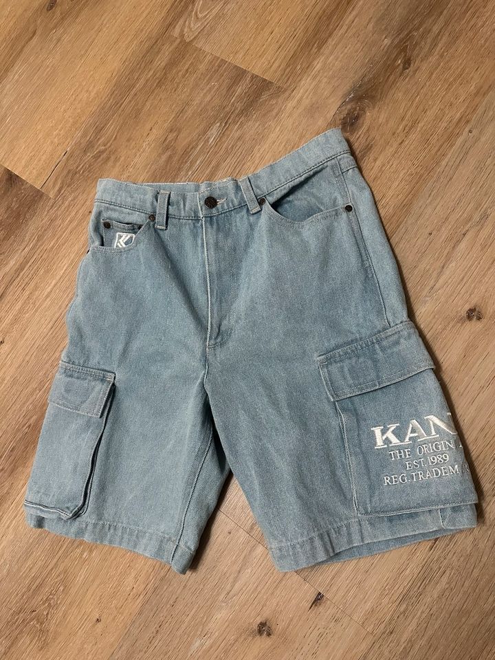 KANI Herren Jeans Shorts in Schweich