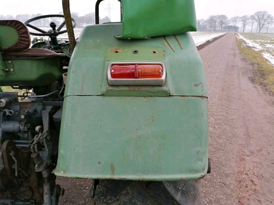 Fendt Farmer 3s Rundhauber Favorit 4 Rückleuchte Lichtscheiben in Garrel