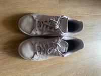 Lila Adidas Schuhe Gr. 38 Hessen - Maintal Vorschau