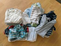 Kleiderpaket über 30 Teile Strampler Shirt Bodys 62/68 Bayern - Postbauer-Heng Vorschau