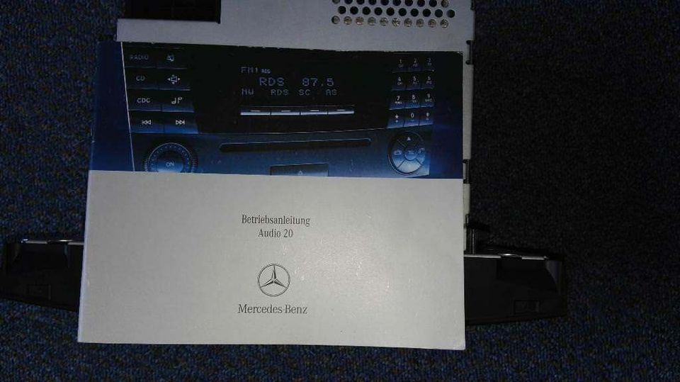 Autoradio Mercedes  Audio 20 CD in Barßel