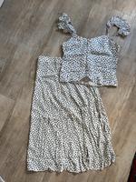 H&M Zweiteiler Sommer Punkte Weiß Rüschen Rock Gr S/M 38 Hessen - Dreieich Vorschau
