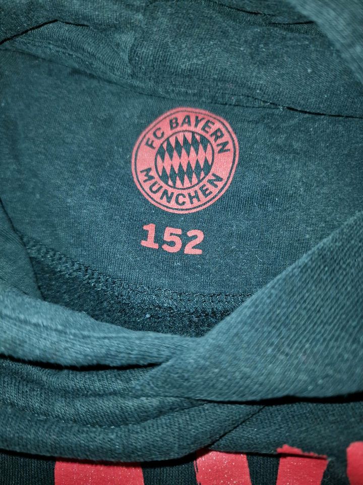 FC Bayern München Hoodie 152 Kapuzenpullover Pullover in Langelsheim