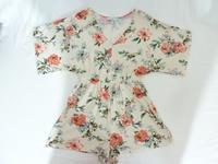 Bershka Ultrakurz-Jumpsuit dichter Jersey  Blumen Gr. S(M) Bayern - Sindelsdorf Vorschau