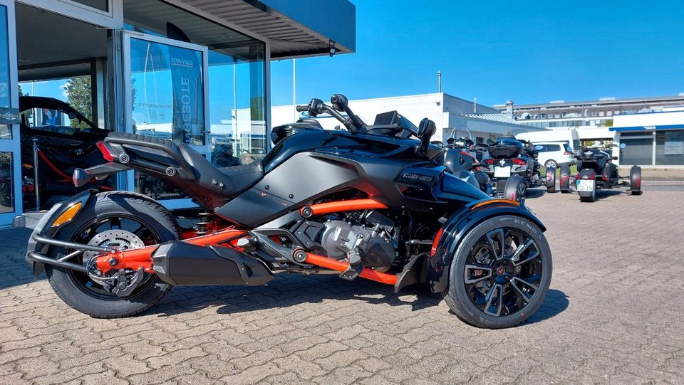 Can Am Spyder F3-S 1330 MJ24 in Kaltenkirchen