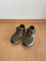 Nike Turnschuhe / Sportschuhe grün Gr. 28,5 Bayern - Merching Vorschau