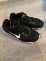 Sneaker Nike gr.39 (25 cm) Nordrhein-Westfalen - Solingen Vorschau