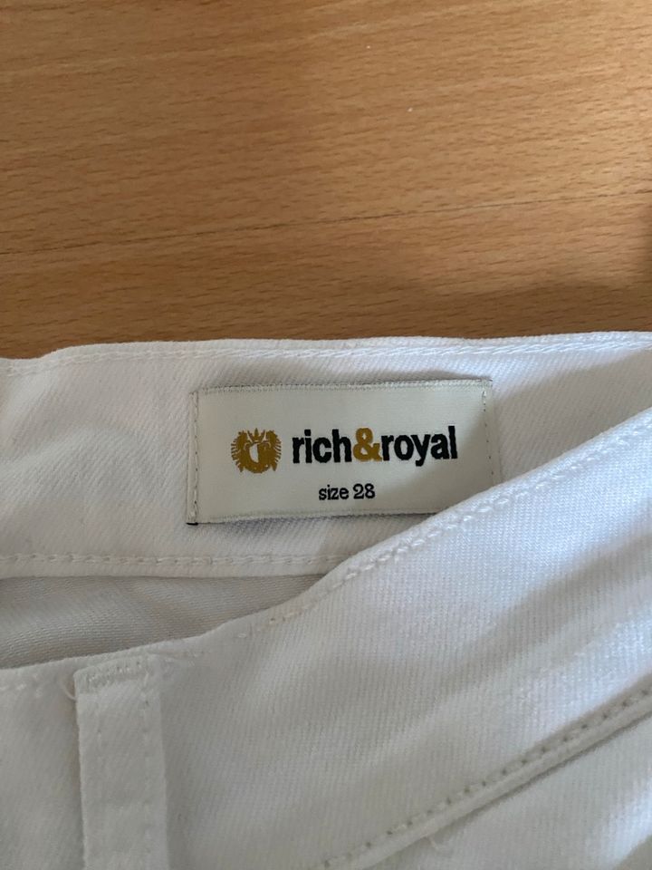 Rich & Royal Hose weiß 28 in Neuss