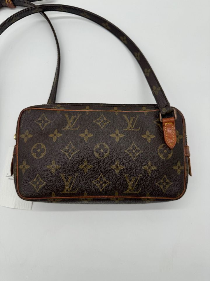 Louis Vuitton Marly, Zertifikat, Tasche, Pochette, Monogramm in Warendorf