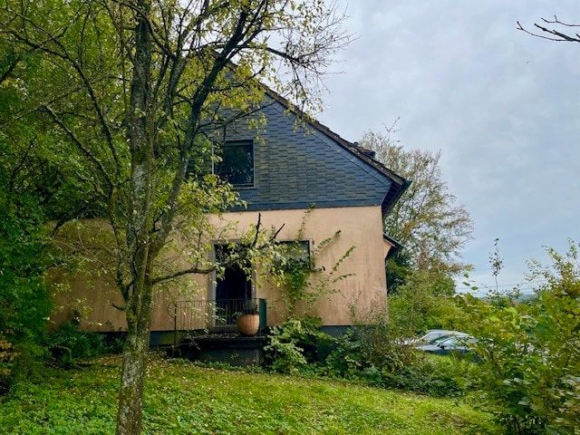 Handwerkerhaus am Waldesrand - Rohdiamant erwartet Sie in Ihrem Zuhause! in Windeck