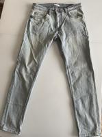Zara Designer Herren Jeans W32 EUR42 Hellblau Stretch Niedersachsen - Hameln Vorschau