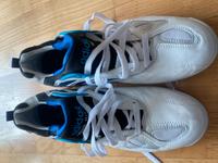 Neue Hallenschuhe Adidas, „Torsion Hitter“ Bayern - Zorneding Vorschau