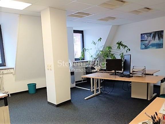 Büro mit einer  TOP-Anbindung in einer TOP-Lage in Nürnberg (Mittelfr)