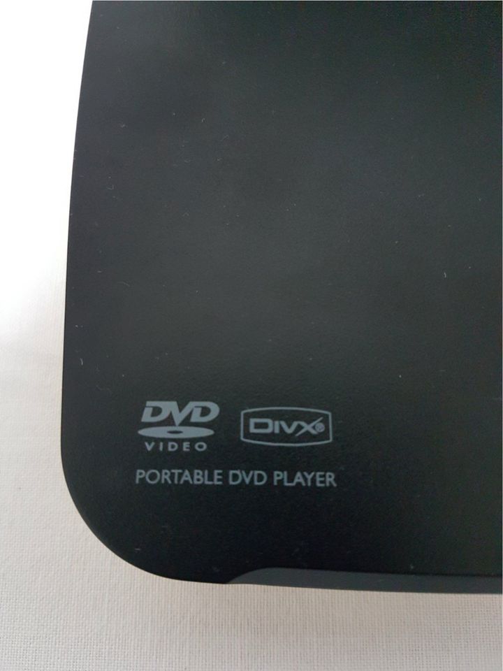 PHILIPS Portable DVD Player, Netzteil, Kopfhörer, gebraucht in Würzburg