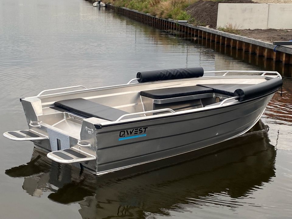 QWEST R400 Angelboot Aluboot Motorboot Aluminiumboot in Gottmadingen