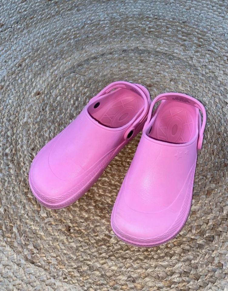 Clogs Gr.36, Hausschuhe/ Gartenschuhe usw. Rosa in Forchheim