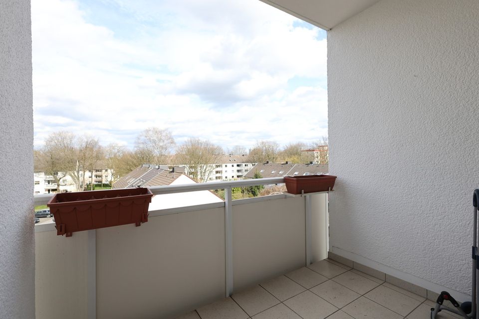 Seltene Gelegenheit: Großzügige 4-Zimmer-Wohnung Margaretenhöhe | 2 Balkone + Garage in Essen-Margarethenhöhe