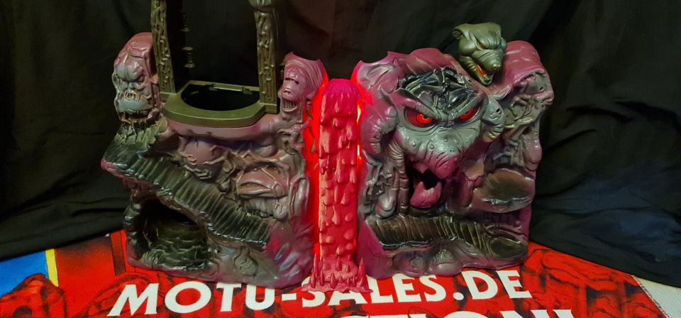 Masters of the universe Origins Snake Mountain Lava Fall in Heimbach