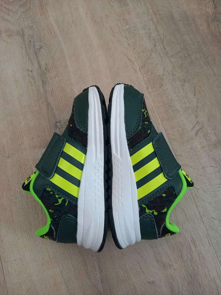 Kinder Sneaker von Adidas,Gr.22.Inkl.Versand. in Greding