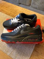 Nike Air Max 90 Black Sport Red White in der Größe EU46/ US12 Rheinland-Pfalz - Guldental Vorschau