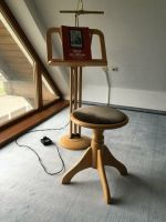 Notenständer aus Holz + Musikstuhl aus Holz + Messingleuchte Bayern - Günzburg Vorschau