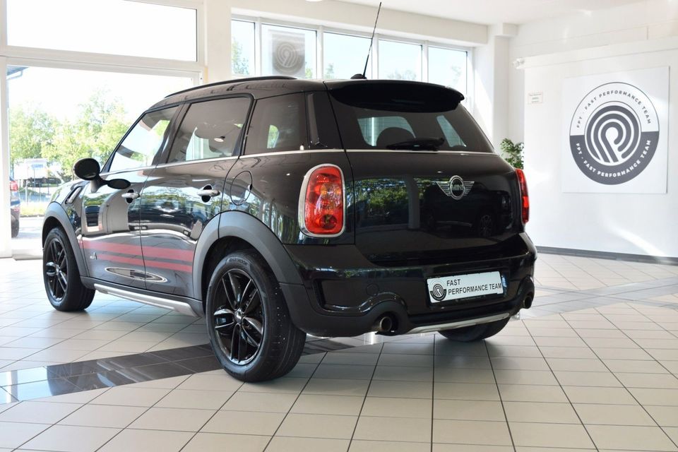 MINI Cooper S Countryman 4ALL~Chilli~Navi~AHK~Panora. in Grafing bei München