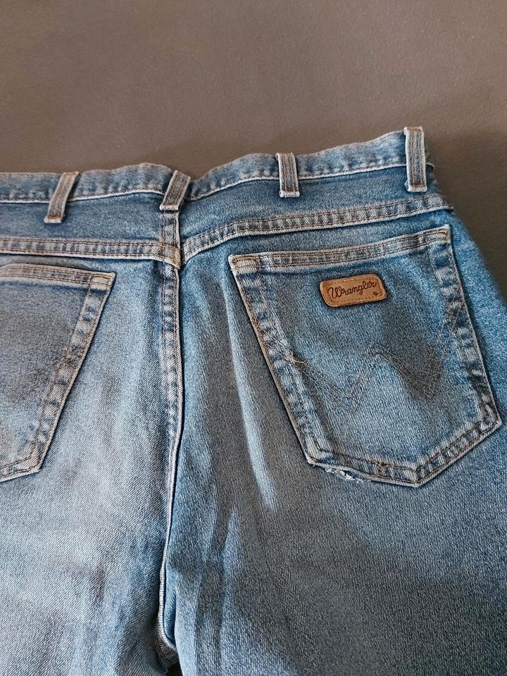 Wrangler Jeans Herren 30 32 in Kirchhundem