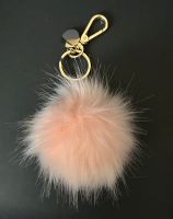 Schlüsselanhänger PomPom rosa / Chuck schwarz glitzer Niedersachsen - Northeim Vorschau