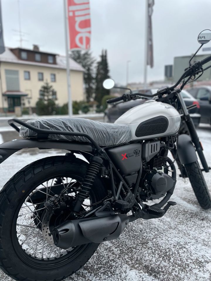 Keeway X-Light 125 in Kronach