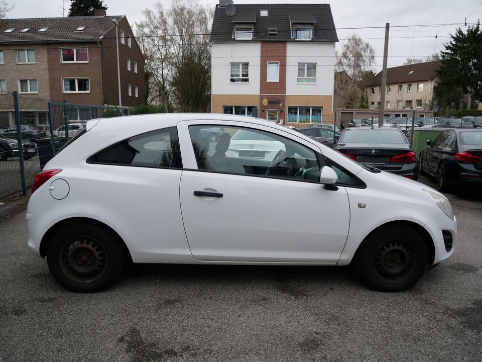 Opel Corsa D Selection Klima 8 fach Bereift in Mülheim (Ruhr)